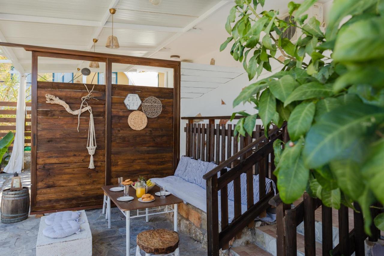 Christos Studios And Family Apartments Stegna Bagian luar foto