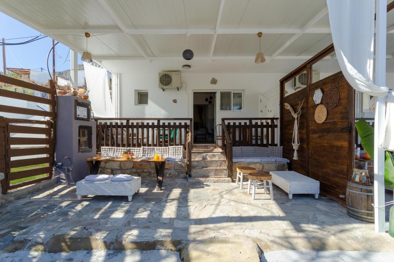 Christos Studios And Family Apartments Stegna Bagian luar foto