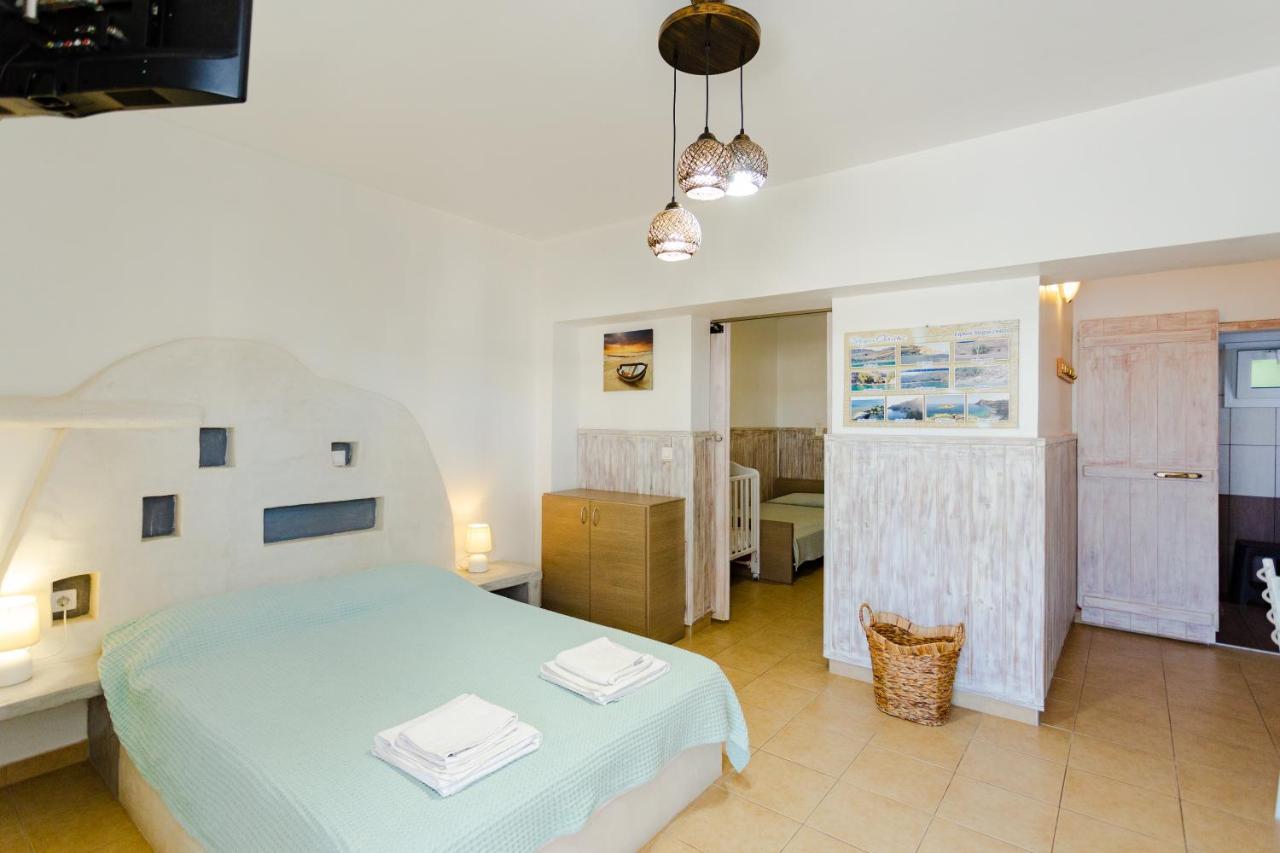 Christos Studios And Family Apartments Stegna Bagian luar foto