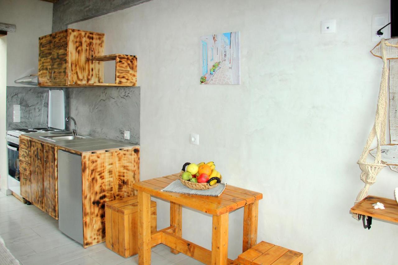 Christos Studios And Family Apartments Stegna Bagian luar foto